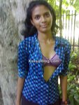 Desi Girlfriend Showing Her Boobs And Pussy