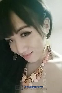 Cute chinese girl love to suck a dick