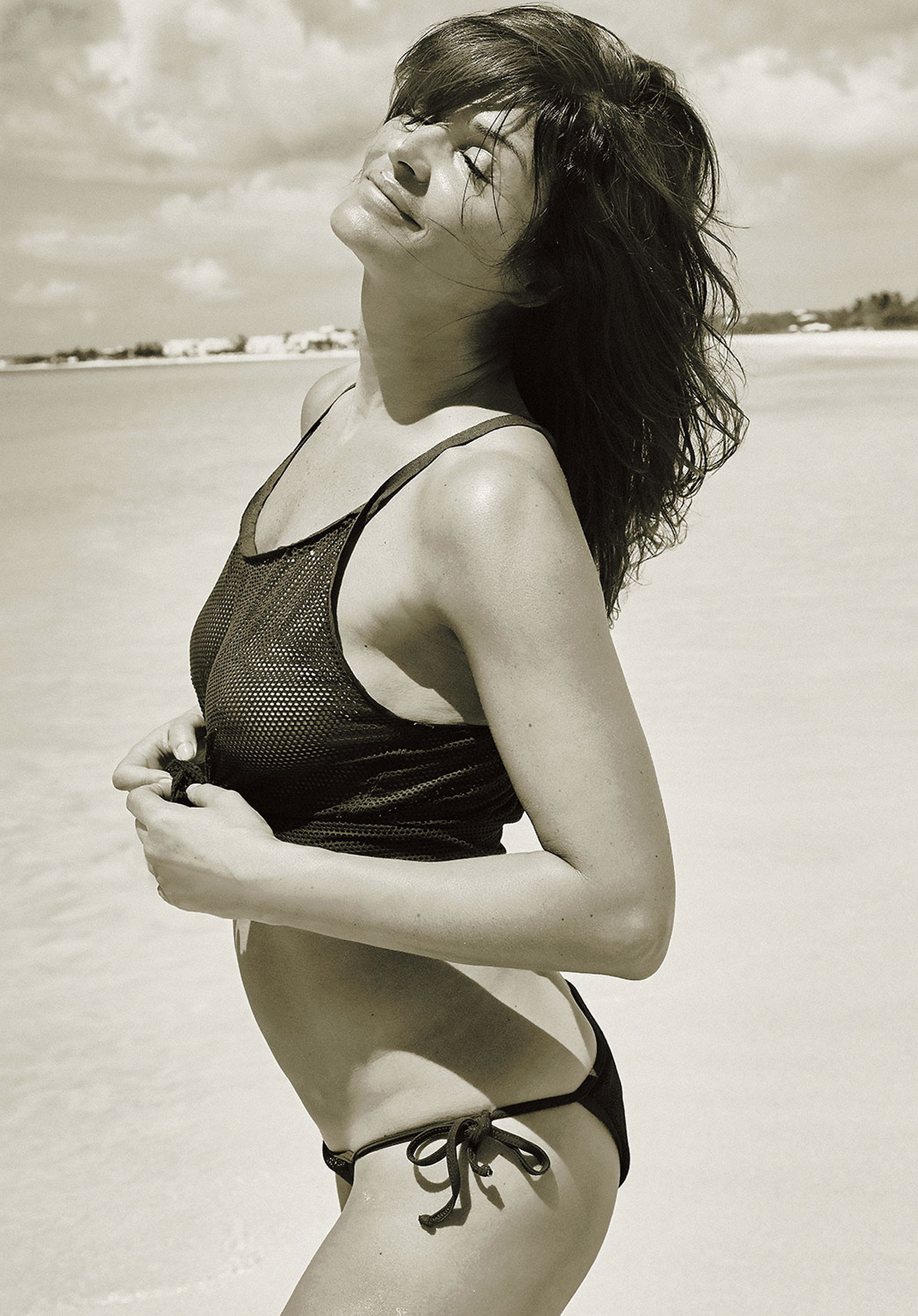 Helena Christensen topless photo shoot for Madame Figaro 2015 April 9x HQ 8.jpg
