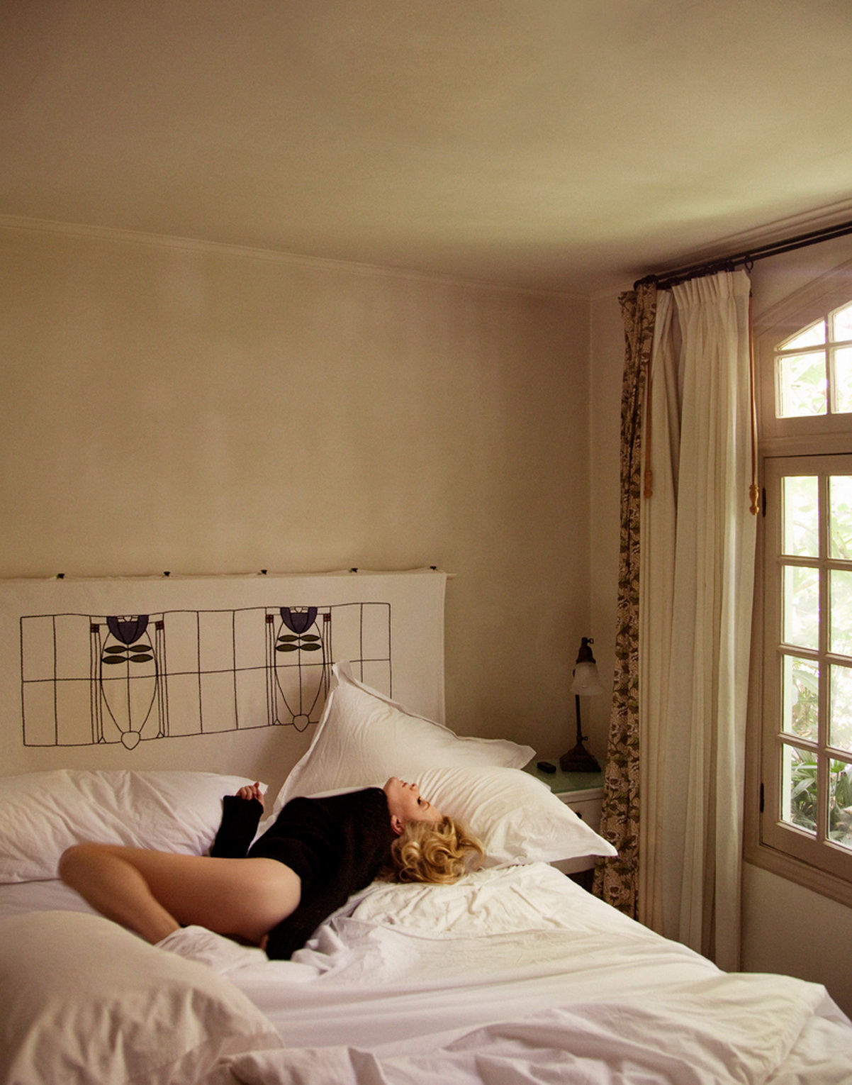 Ashley Hinshaw topless photo shoot for Galore magazine 9x HQ 7.jpg