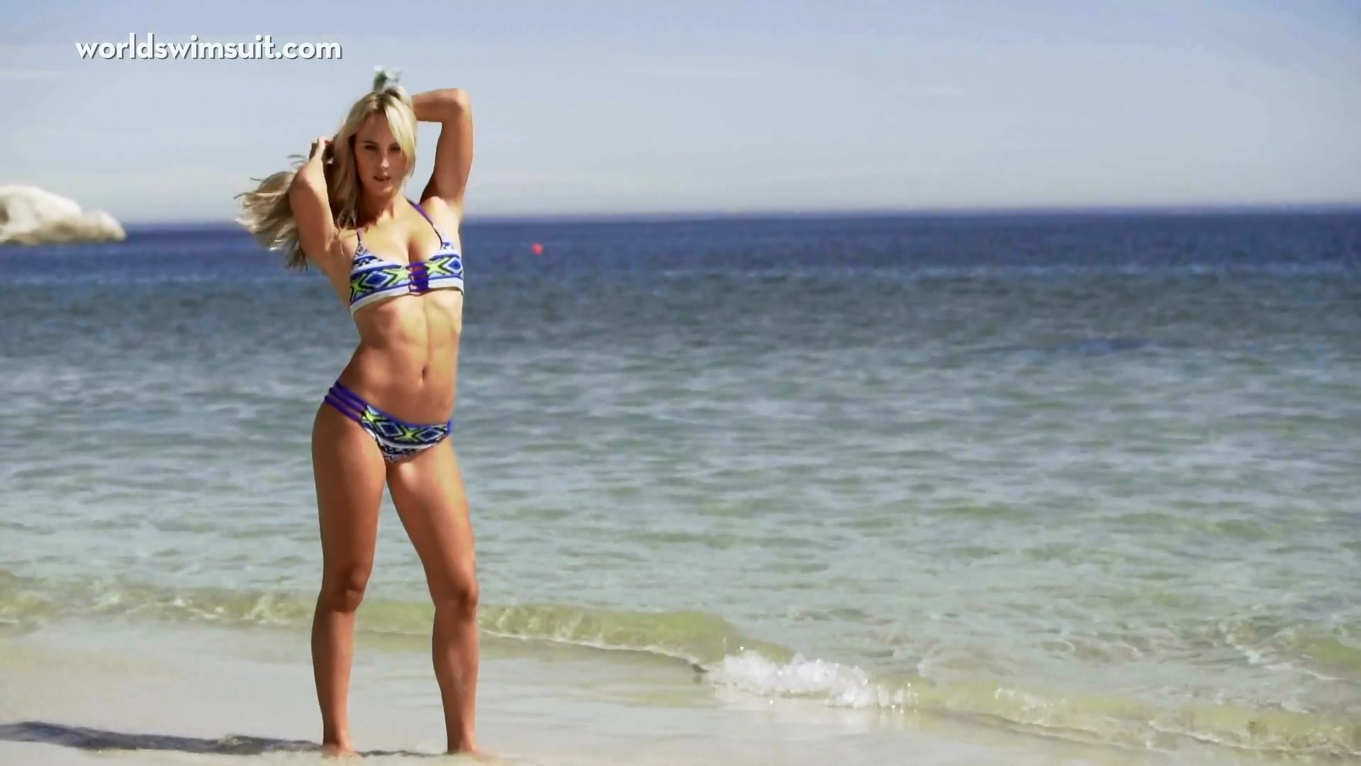 Kerry-Lee Cousins - World's Top Bikini Models - WorldSwimsuit.mp4_snapshot_00.20_[2015.08.14_06.11.02].jpg
