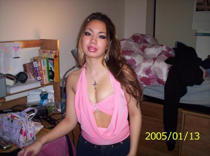 Very hot Asian girlfriend blowjob to American boyfriend  (24).jpg