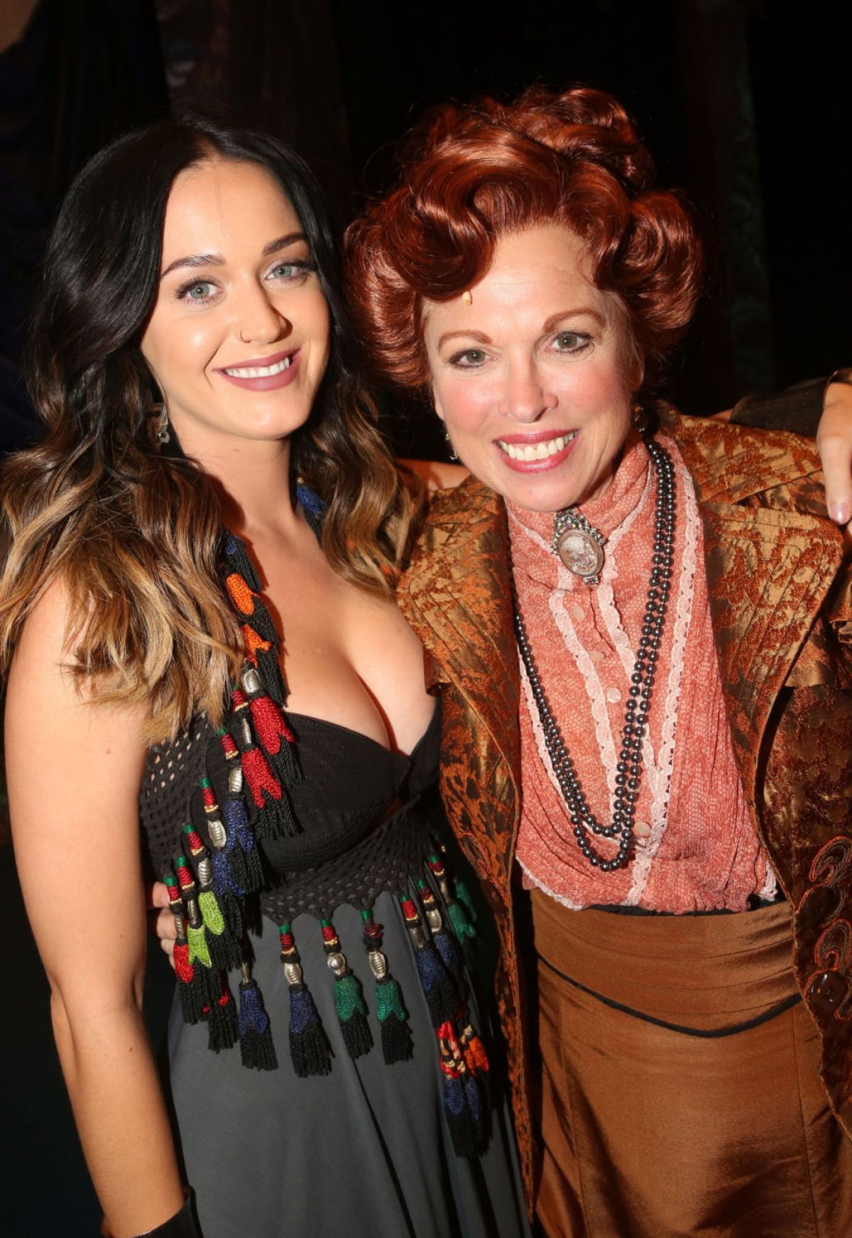 katy-perry-at-broadway-s-finding-neverland-in-new-york-08-26-2015_11.jpg