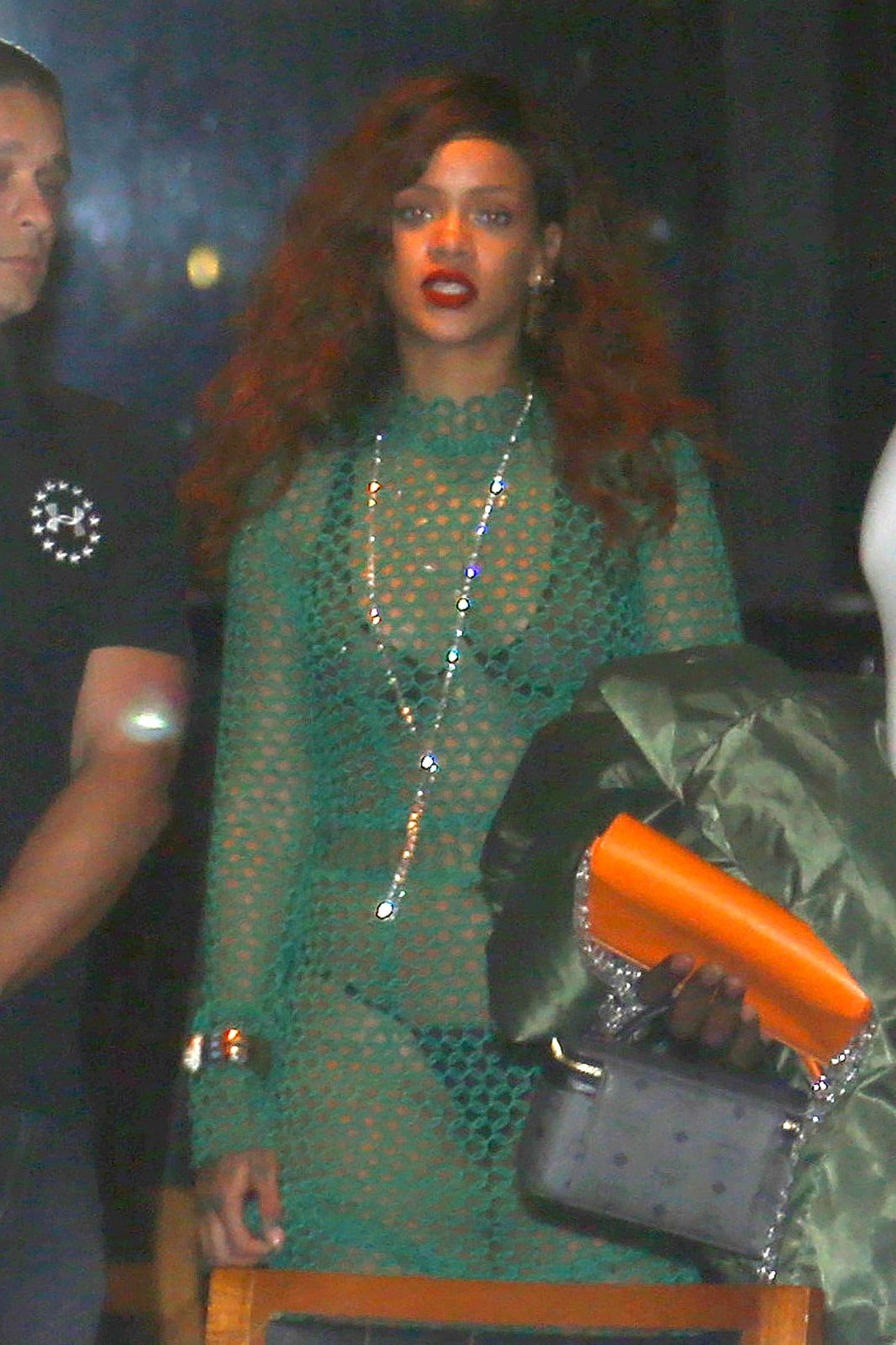 Rihanna-3.jpg